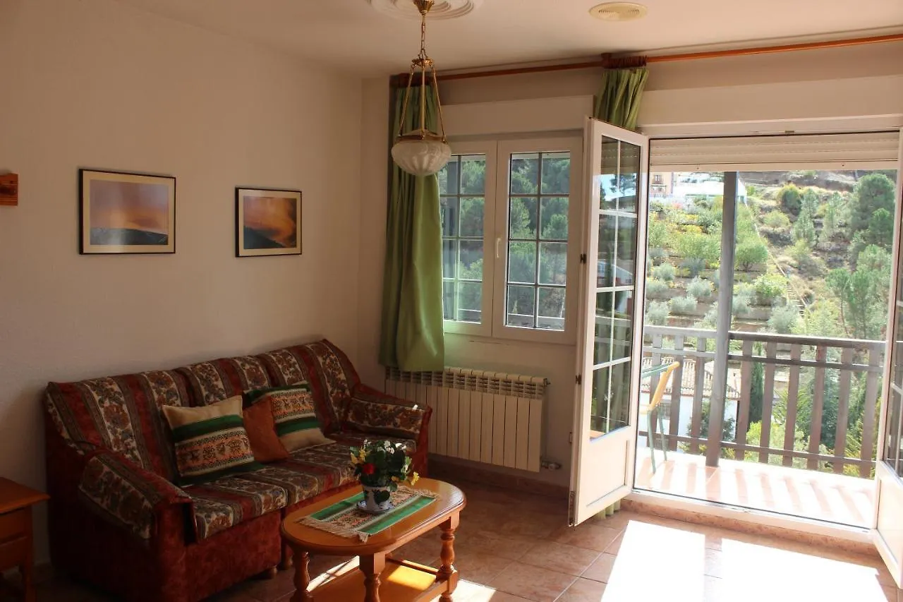 Apartamentos Turísticos Cumbres Verdes La Zubia