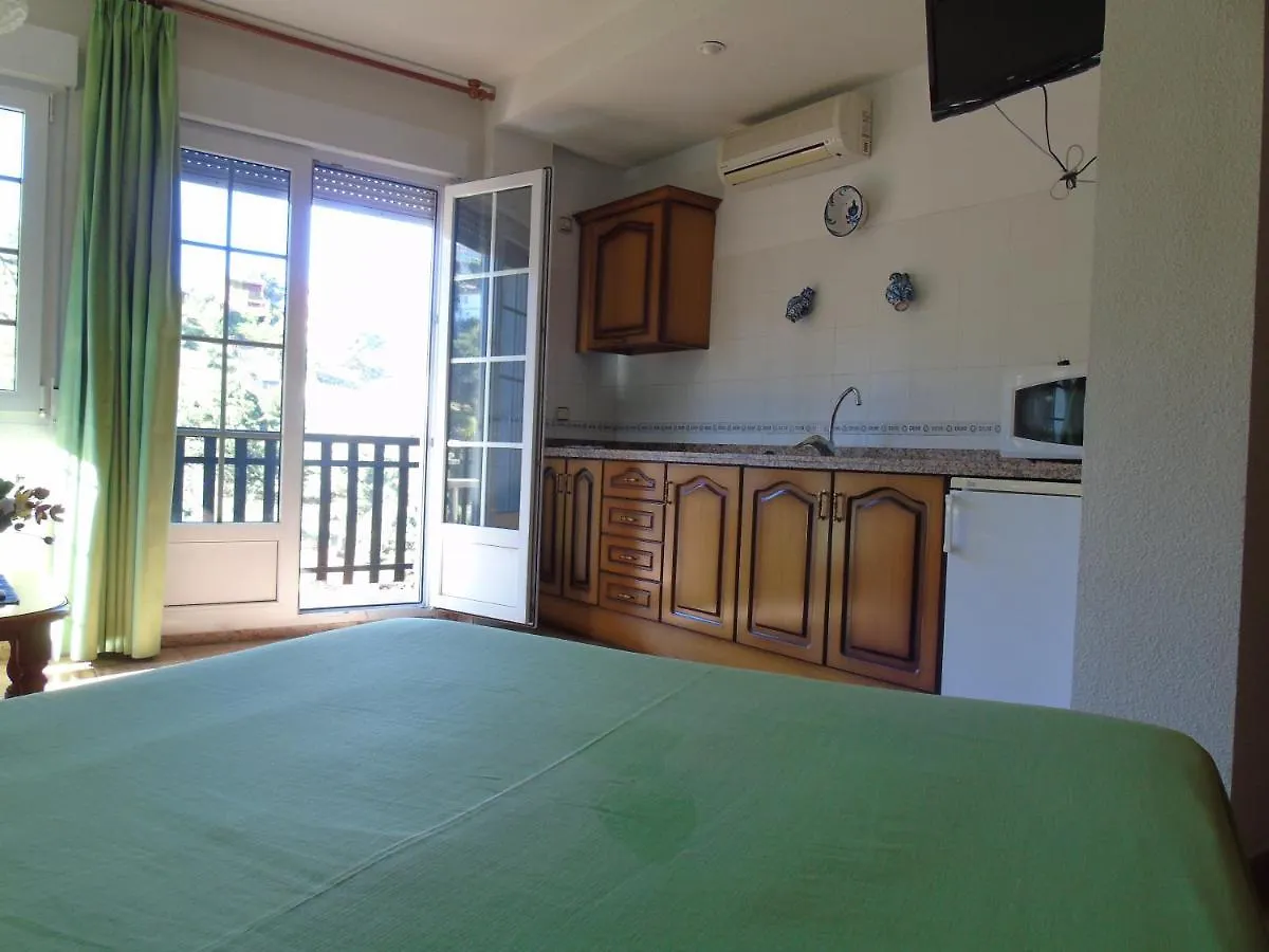 Apartamentos Turisticos Cumbres Verdes La Zubia  0*, La Zubia (Granada)