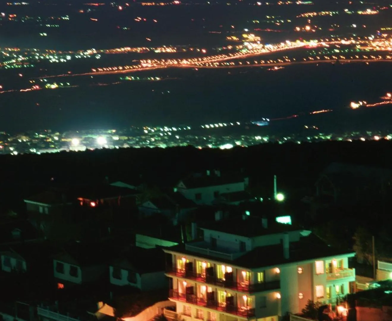 Apartamentos Turisticos Cumbres Verdes contacts