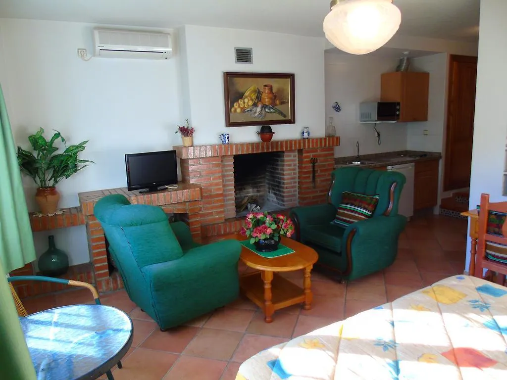 Apartamentos Turisticos Cumbres Verdes La Zubia  0*, La Zubia (Granada)